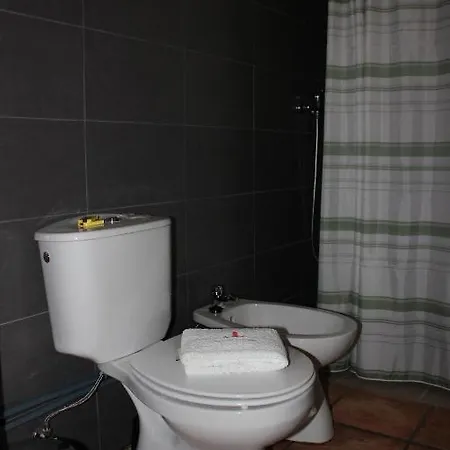 בית כפרי Casa Do Pinheiro Grande *