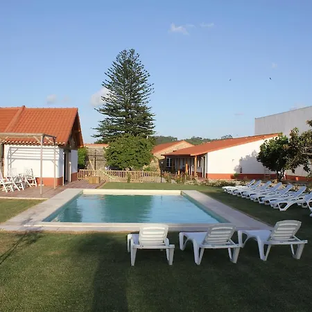 Casa Do Pinheiro Grande בית כפרי *